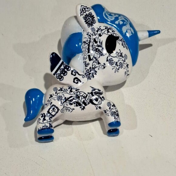 Series 8 unicorno Pocellana tokidoki - Picture 1 of 1